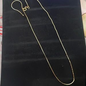 18k vintage necklace. Like new condition